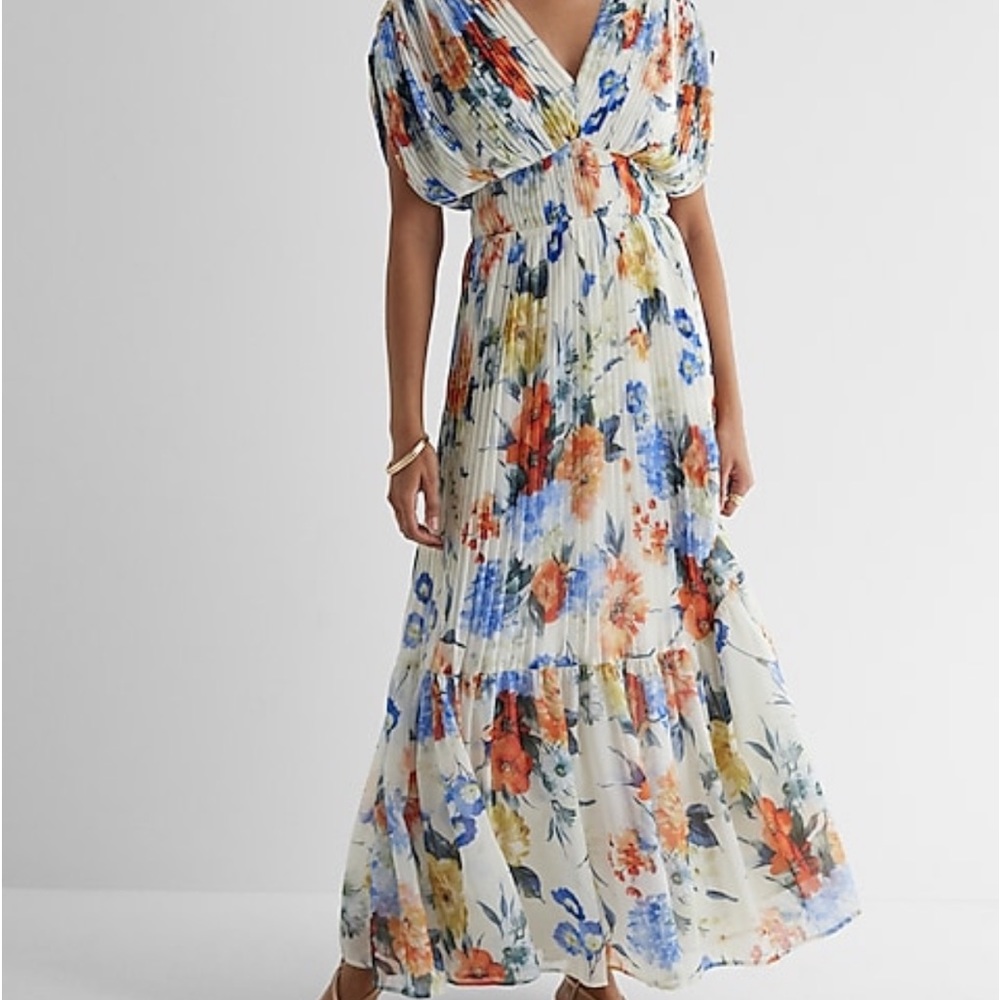 XL Express pleated maxi dress